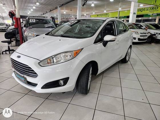 FORD FIESTA 1.6 TITANIUM SEDAN 16V FLEX 4P POWERSHIFT